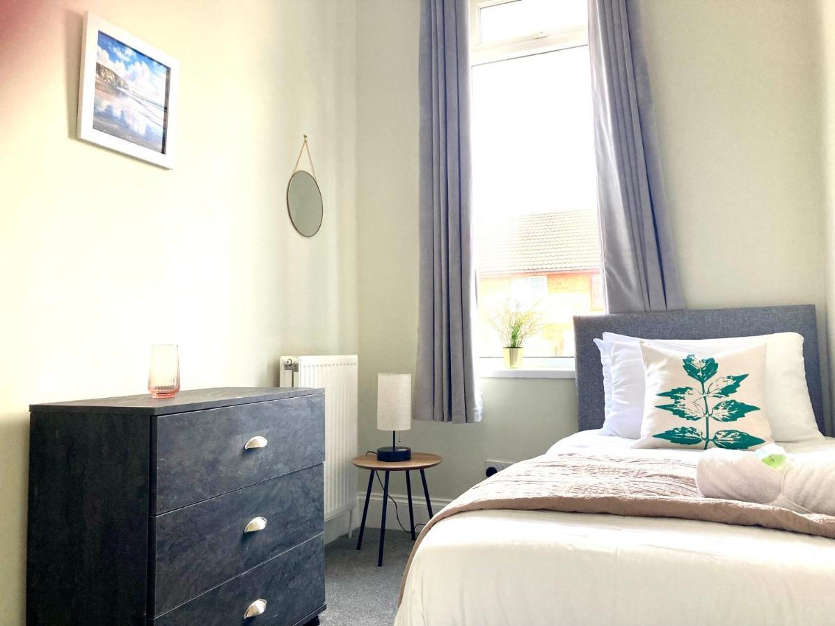 サンダーランドHigh Barnes 3 Bed House With Parking, Sleeps 7, Quiet Locationアパートメント エクステリア 写真