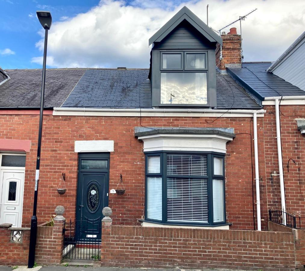 サンダーランドHigh Barnes 3 Bed House With Parking, Sleeps 7, Quiet Locationアパートメント エクステリア 写真